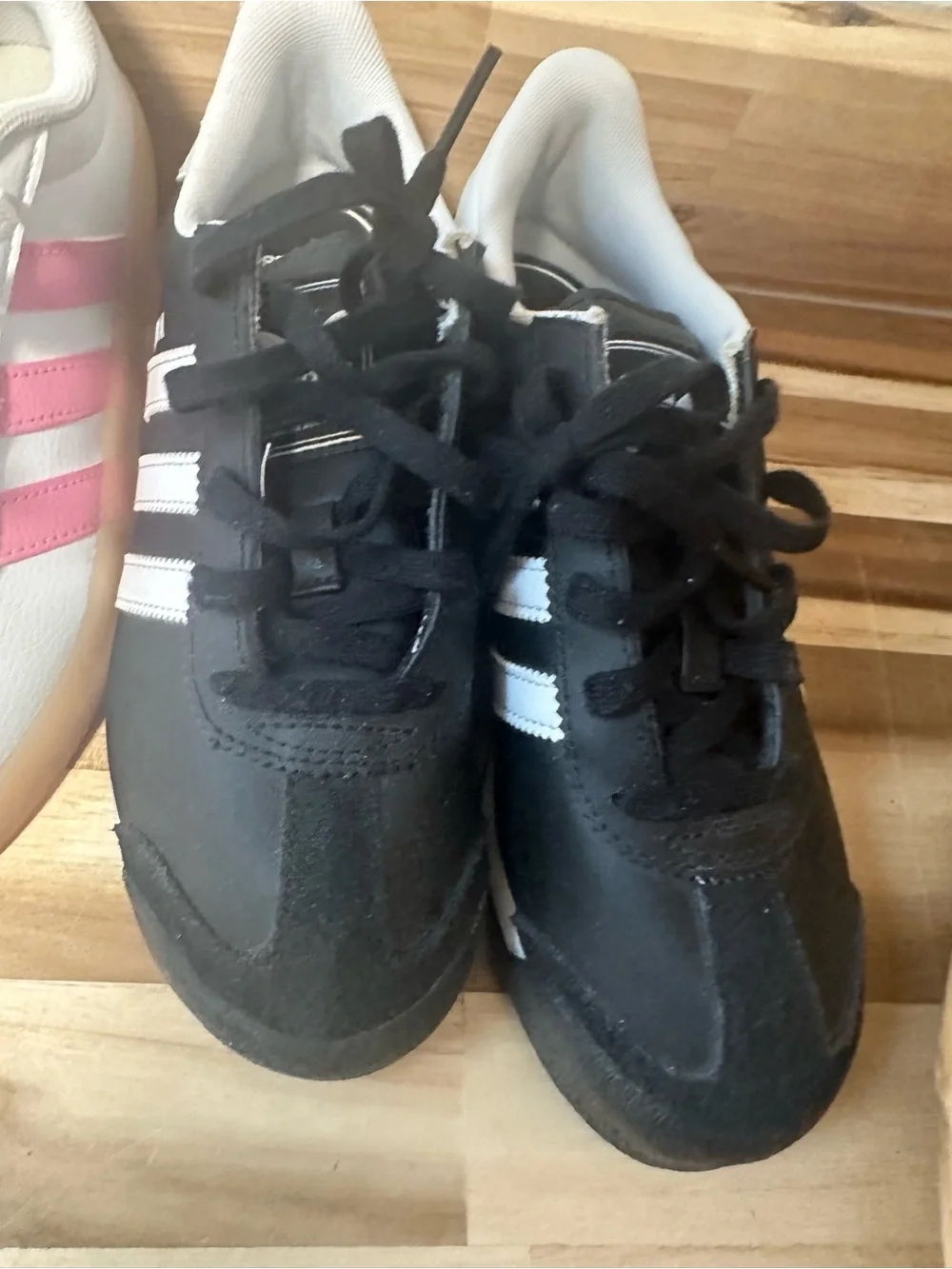 Bundle of 4 pairs of shoes size 3 girls  new